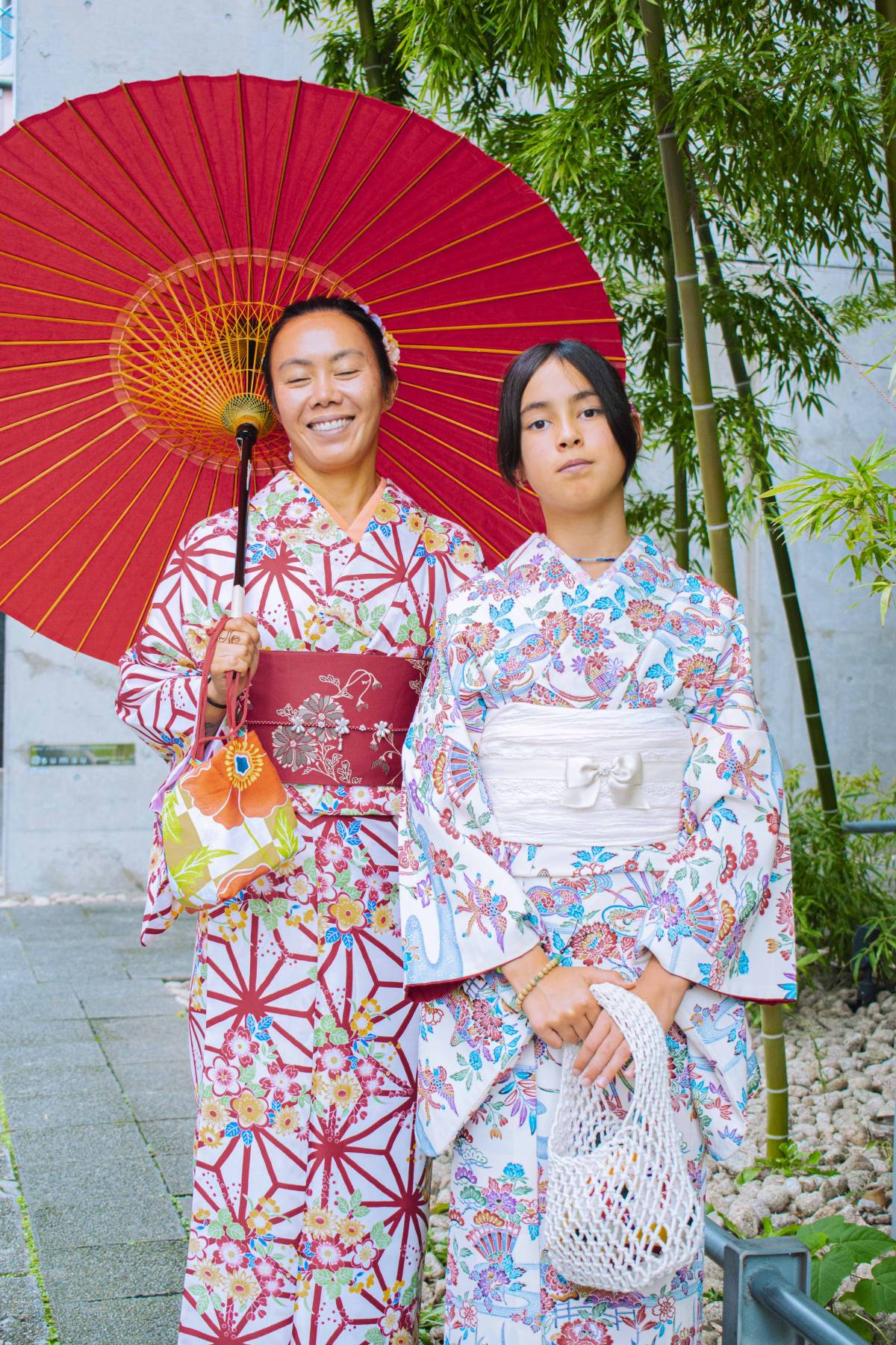 Guest From USA - kimono street style, kimono rental service, traditional costume japan
