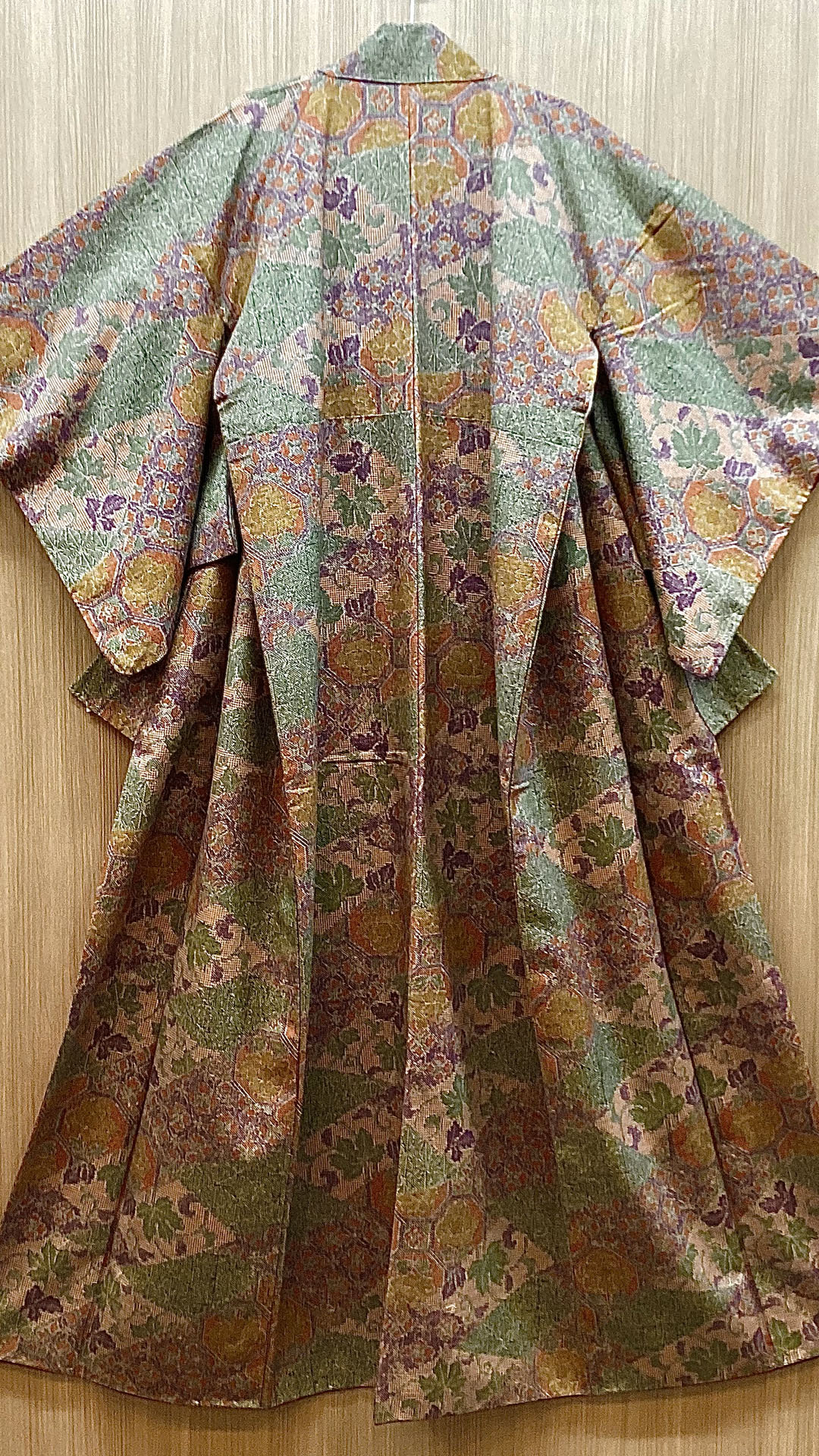 Modern Kimono 044