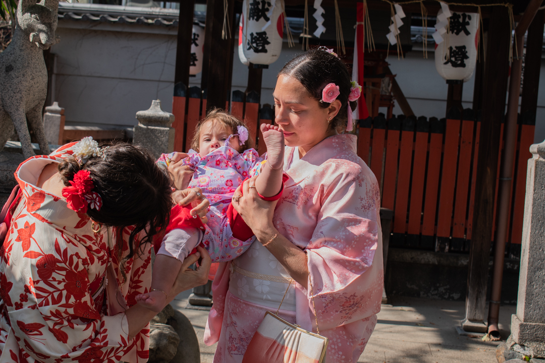 family with kids kimono